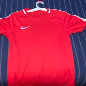 T-shirt Nike